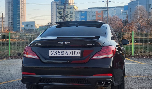 GENESIS G70 2.0 TURBO 4WD GASOLINE