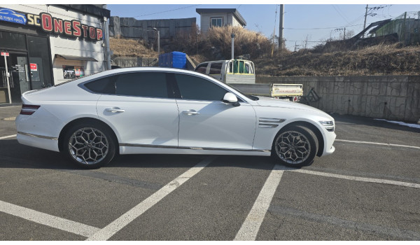 Genesis g80 (rg3) 2.5 turbo 2wd