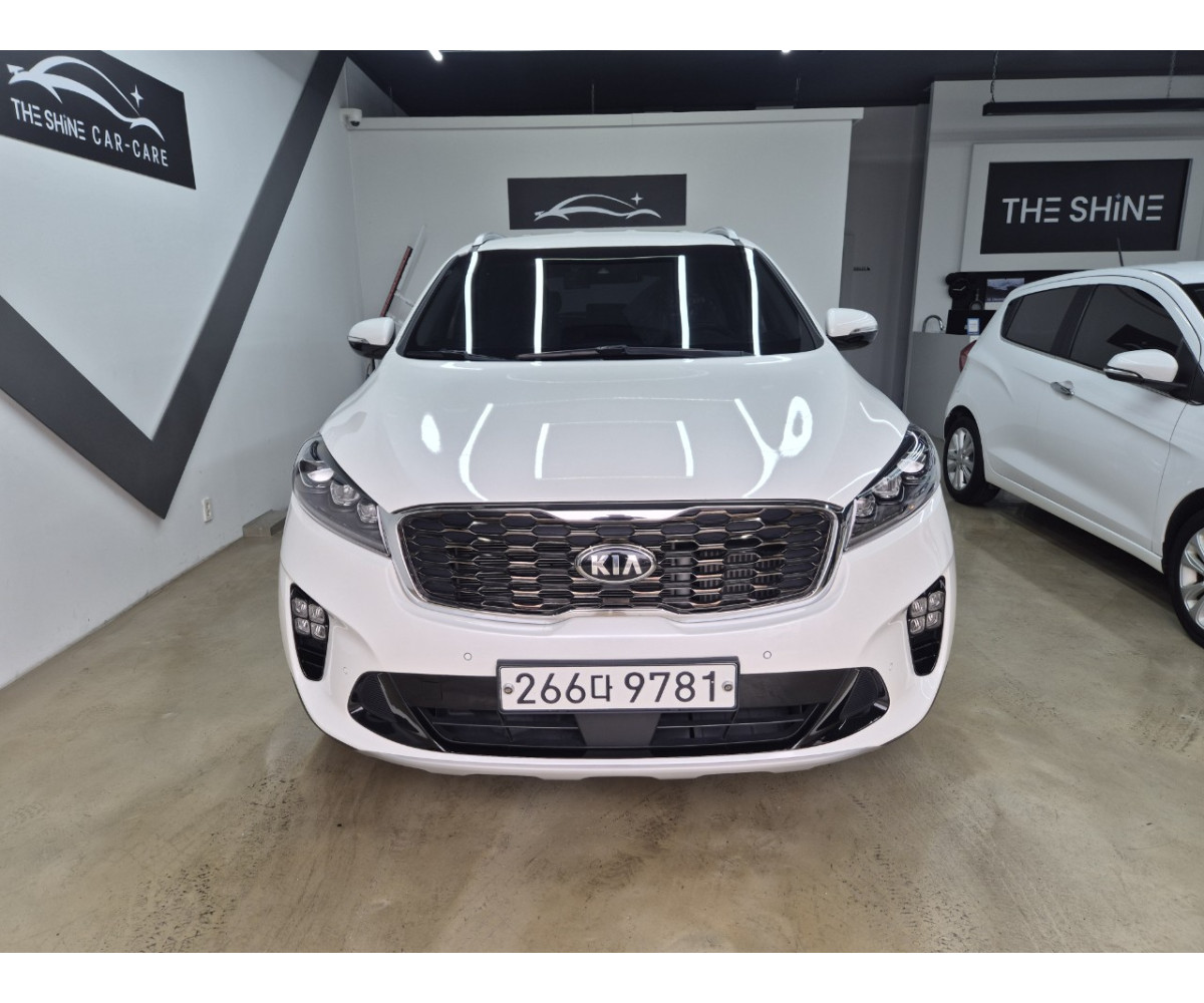 THE NEW SORENTO 2.0 2WD NOBLESSE 7-МЕСТ