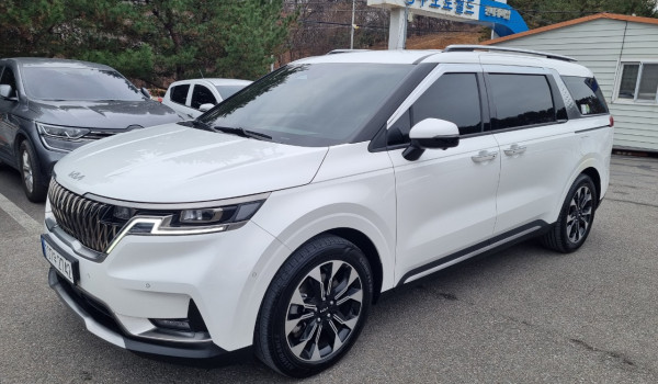 KIA CARNIVAL 4th 2.2 DISEL NOBLESS 9-МЕСТ 2023.9